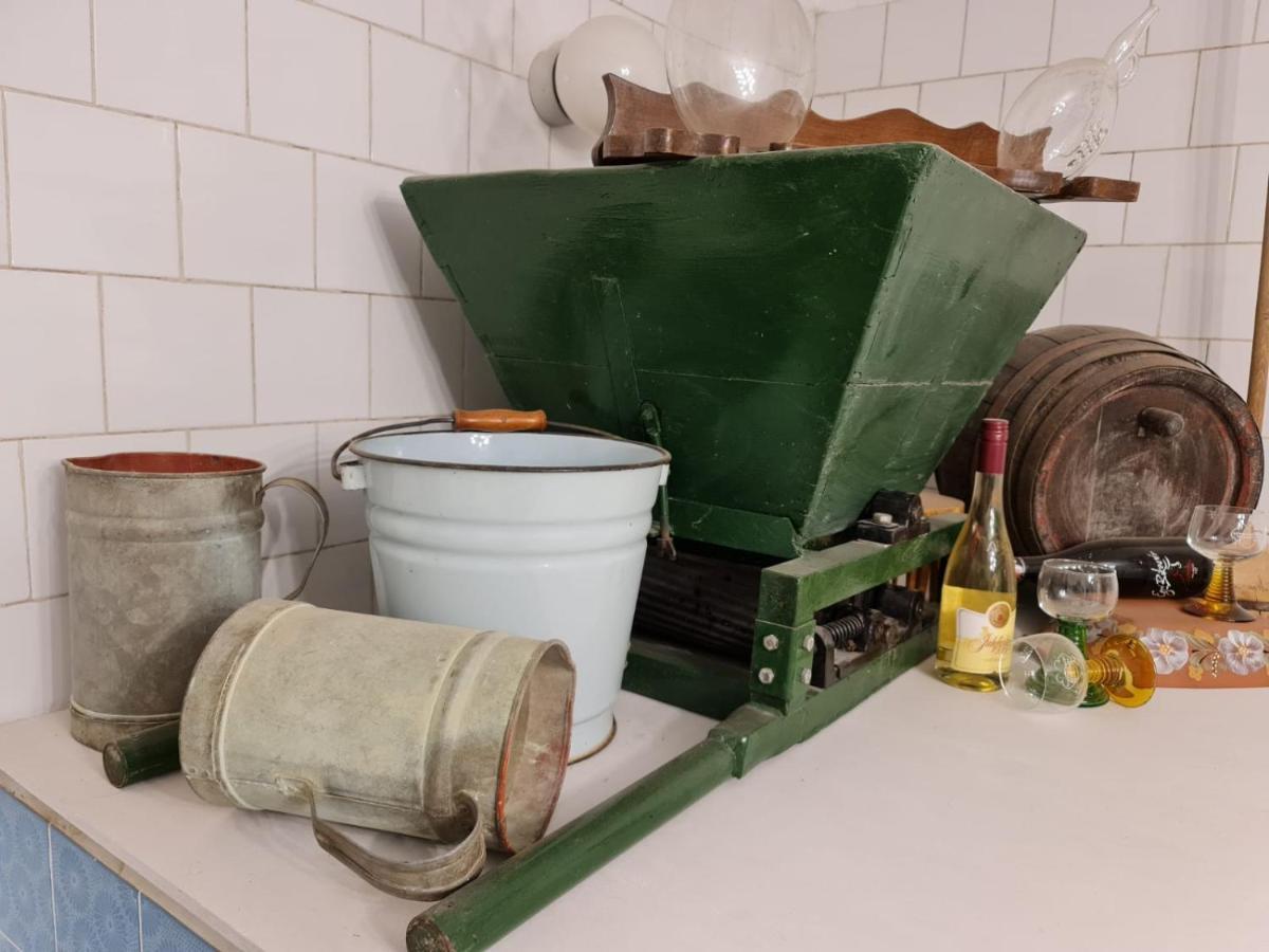 Het Hongaarse Wijnhuis Mohács Exterior foto